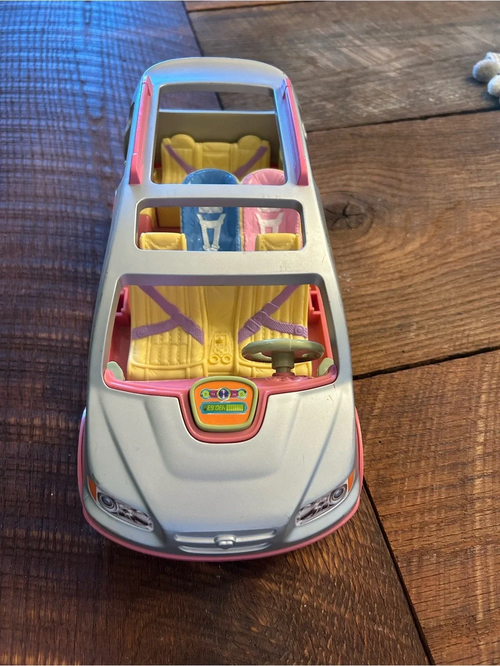 Fisher-Price Loving Family Twin Time Minivan with Car Seats- working sounds